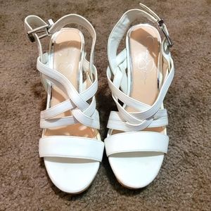 Jessica Simpson white wedges